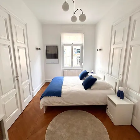 Bourgeois Centre Apartman